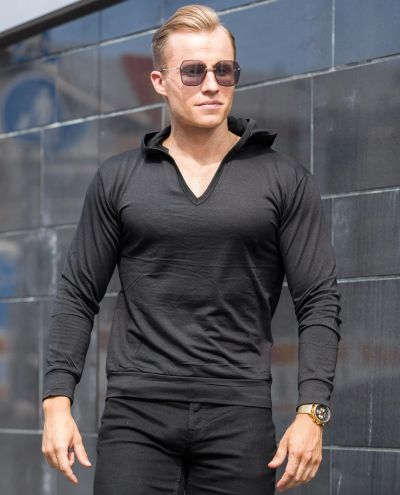 V-Neck Hoodie Black Jerone